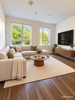 featured image of 4717 Se Hawthorne Blvd