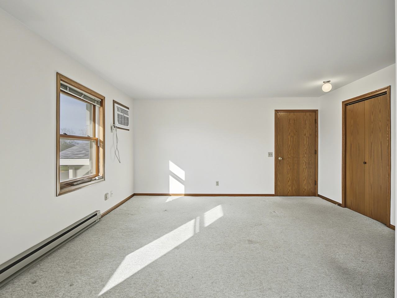220 W Garfield St #3 - Photo 4 of 22