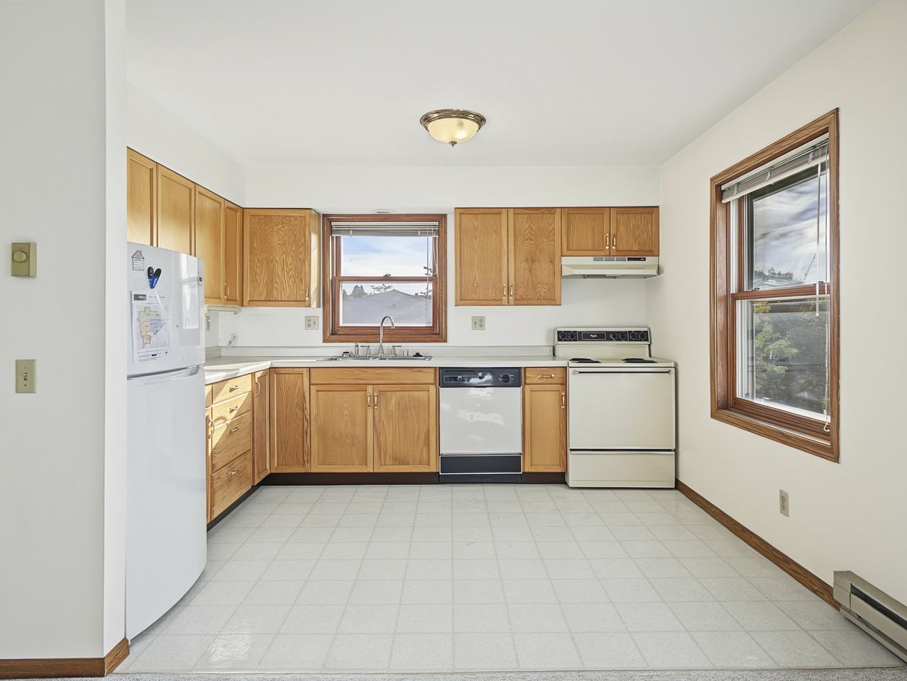 220 W Garfield St #3 - Photo 7 of 22
