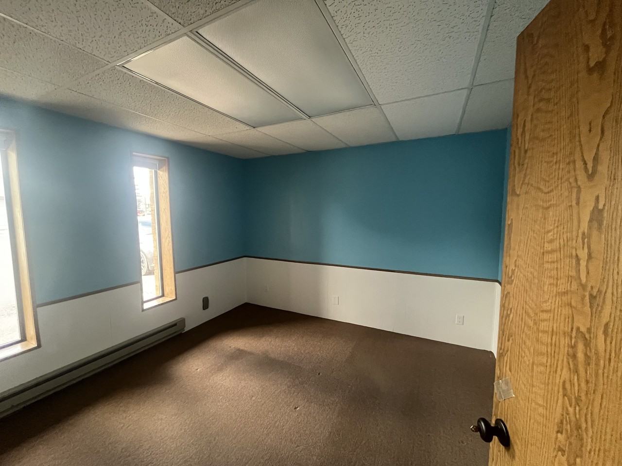 1302 E 16th St #1 - Photo 4 of 12