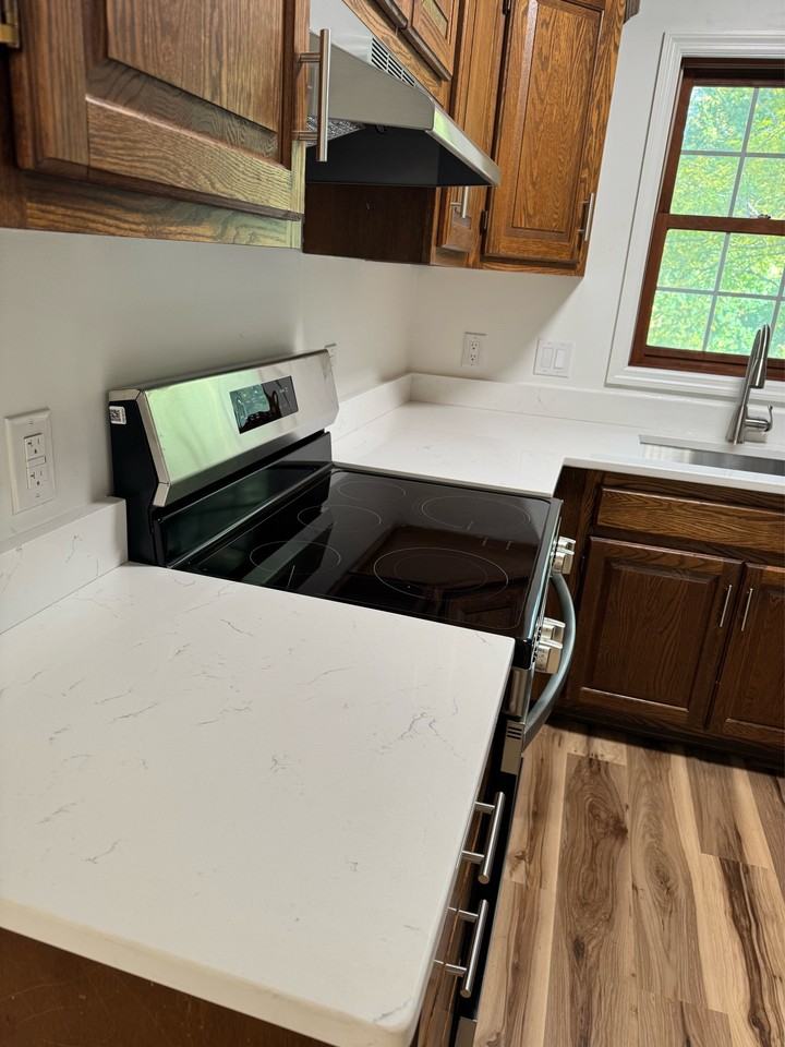 206 Urbandale Pkwy #1 - Photo 2 of 18