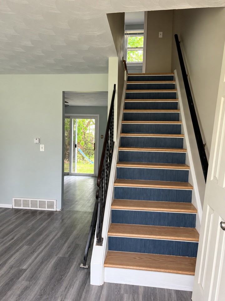 1071/1073 Bay Road #1073 - Photo 7 of 16