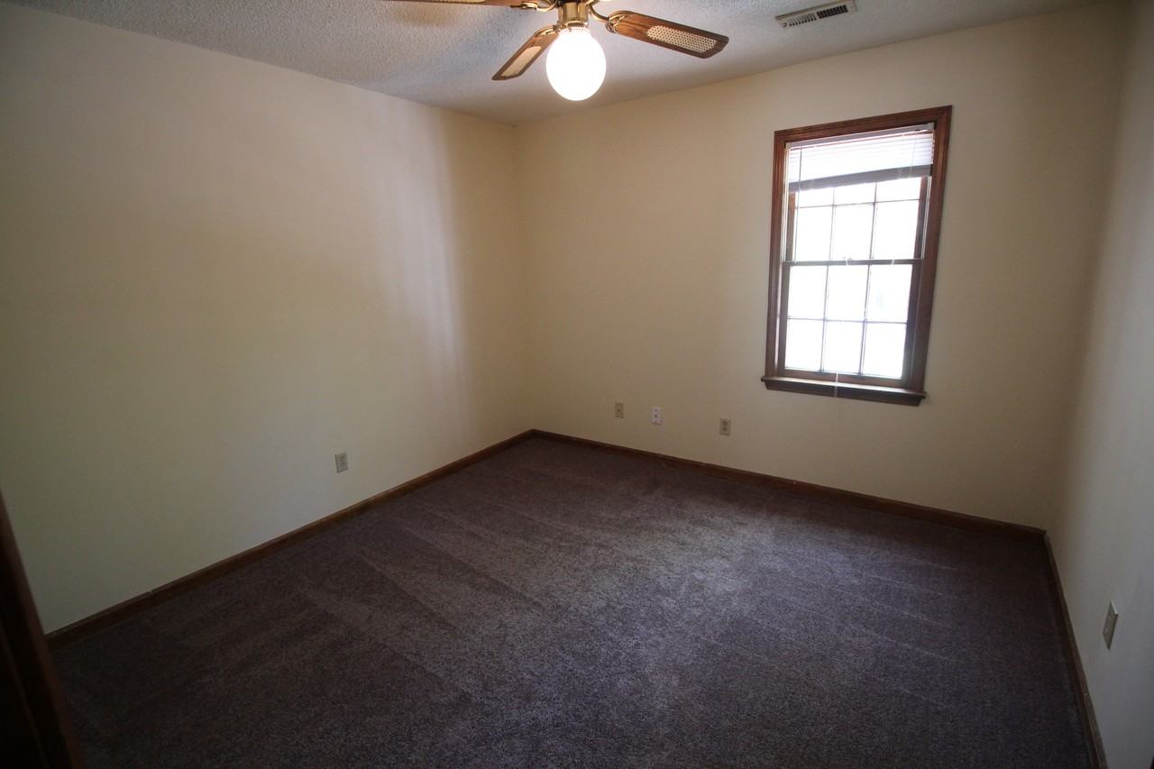 121 Wynn Way #A - Photo 7 of 10