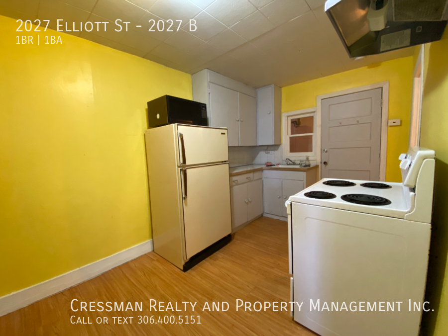2027 Elliott St - Photo 3 of 10