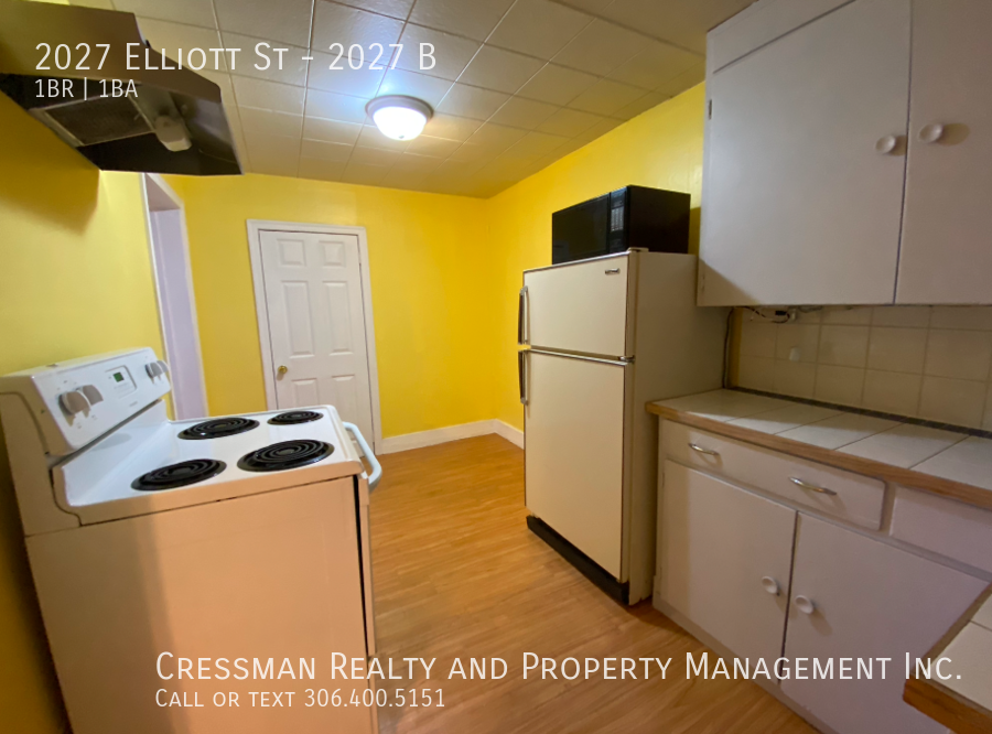 2027 Elliott St - Photo 4 of 10
