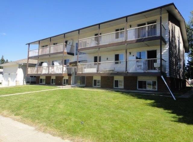 4010 49 Ave - Photo 6 of 6