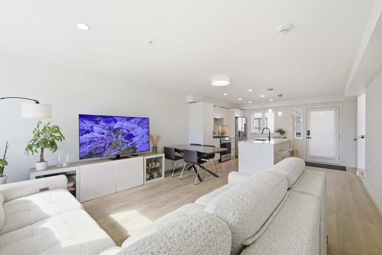 555 East 2nd Street 356 - Photo 4 of 21
