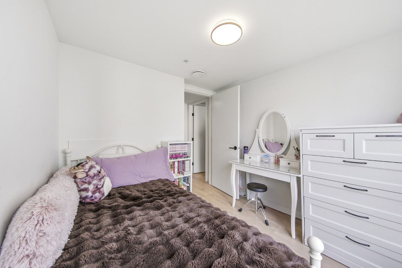 555 East 2nd Street 356 - Photo 5 of 21