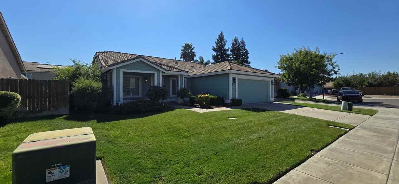 574 Lawrence Ct #1 - Photo 2 of 20