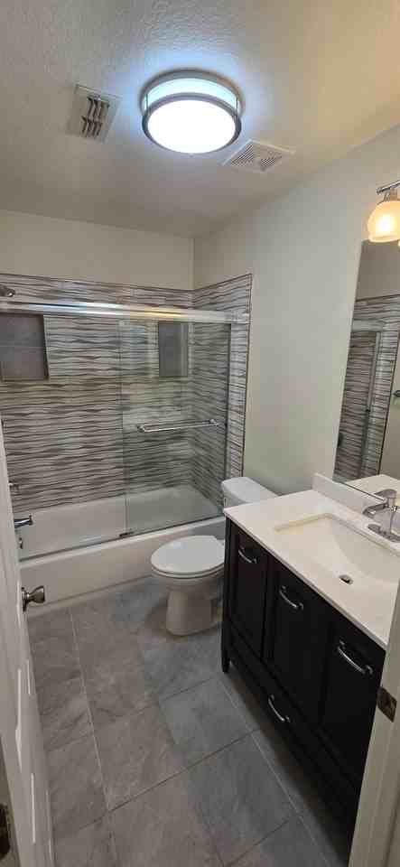 574 Lawrence Ct #1 - Photo 7 of 20