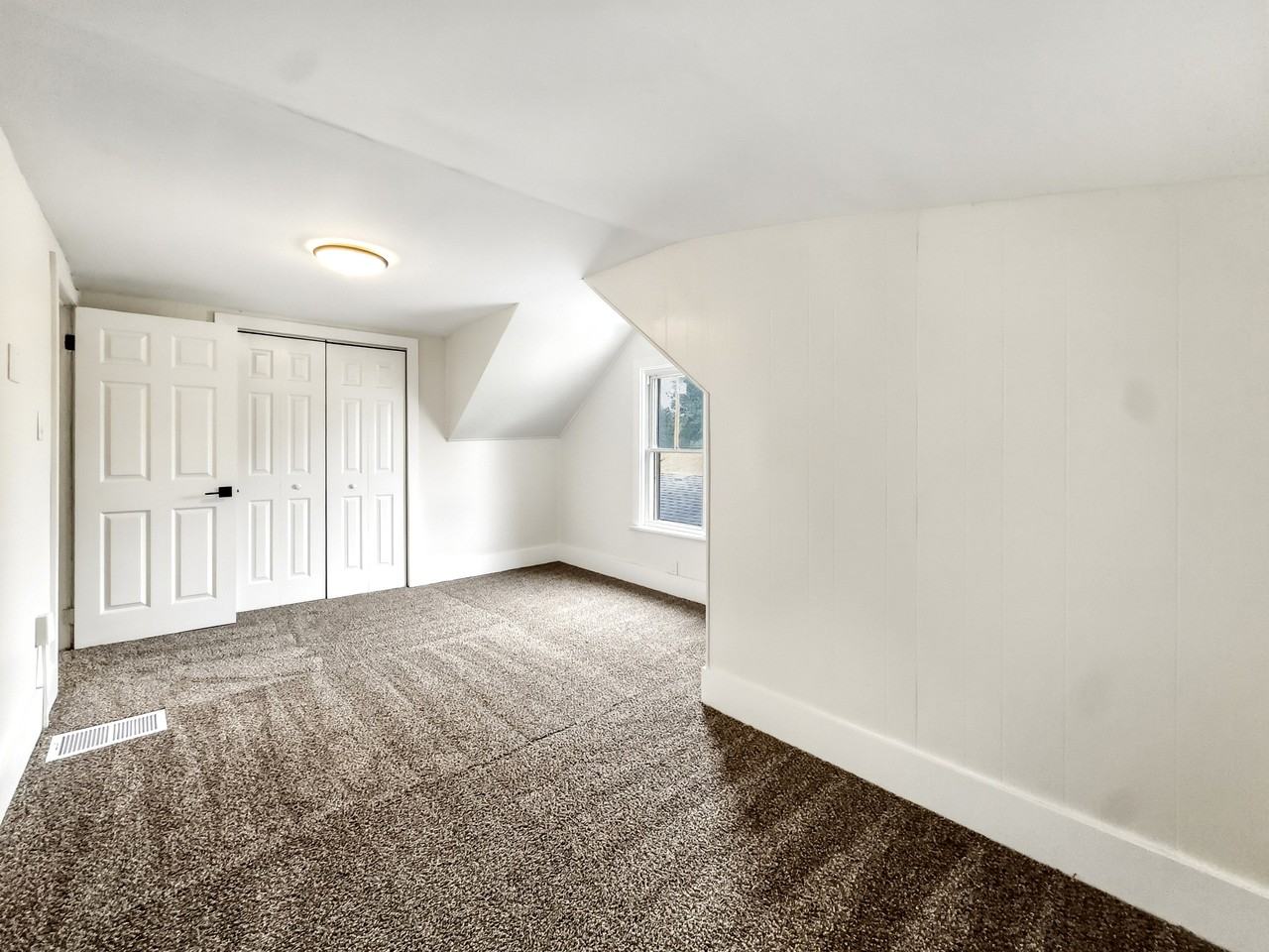 23109 Donald Ave #1 - Photo 6 of 18