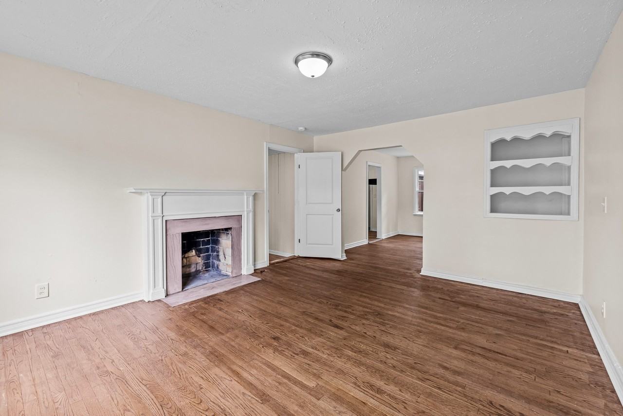 7027 1st Ave S #1 - Photo 4 of 17