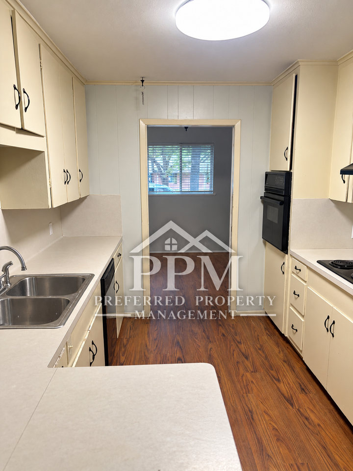 1516 Reen Dr #1 - Photo 5 of 12