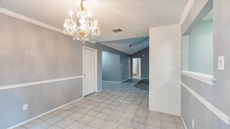 9903 Royal Hunt #1 - Photo 5 of 8