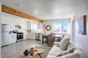 featured image of 1037 S Cleveland St