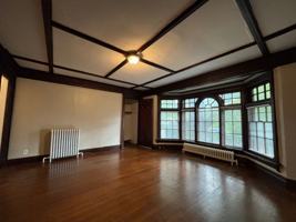 featured image of 410 Oxford St