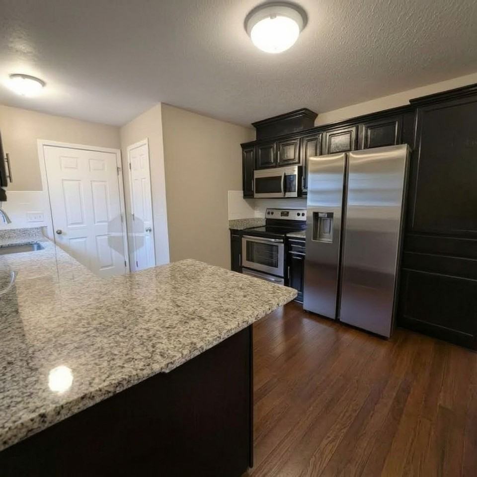 2406 W Colton - Photo 6 of 28