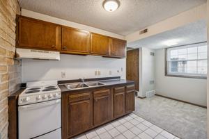 featured image of 10330 N 140th St