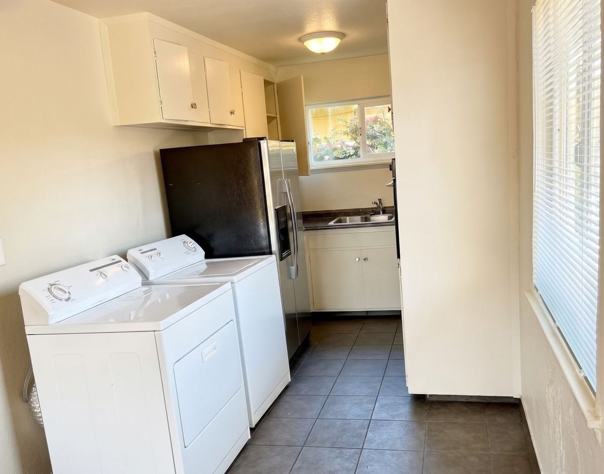 10100 Walnut St #02 - Photo 2 of 7
