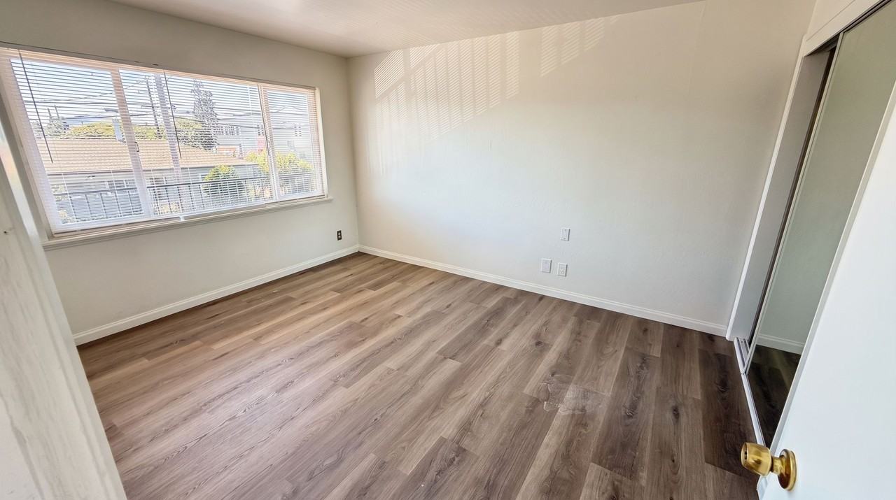 10100 Walnut St #04 - Photo 6 of 7