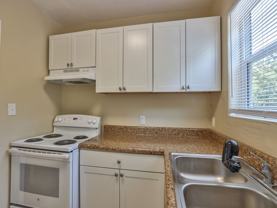 Park Avenue Apts - Photo 1 of 1