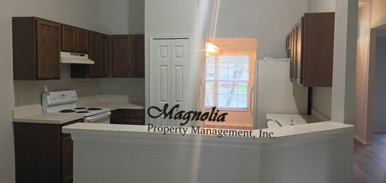 1347 Rain Forest Ln - Photo 6 of 16