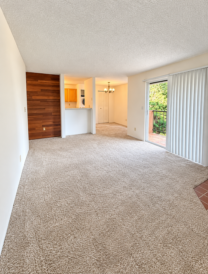 7201 224th St Sw #L4 - Photo 5 of 14