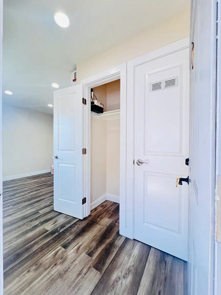172 North Mariposa Avenue #C - Photo 5 of 16