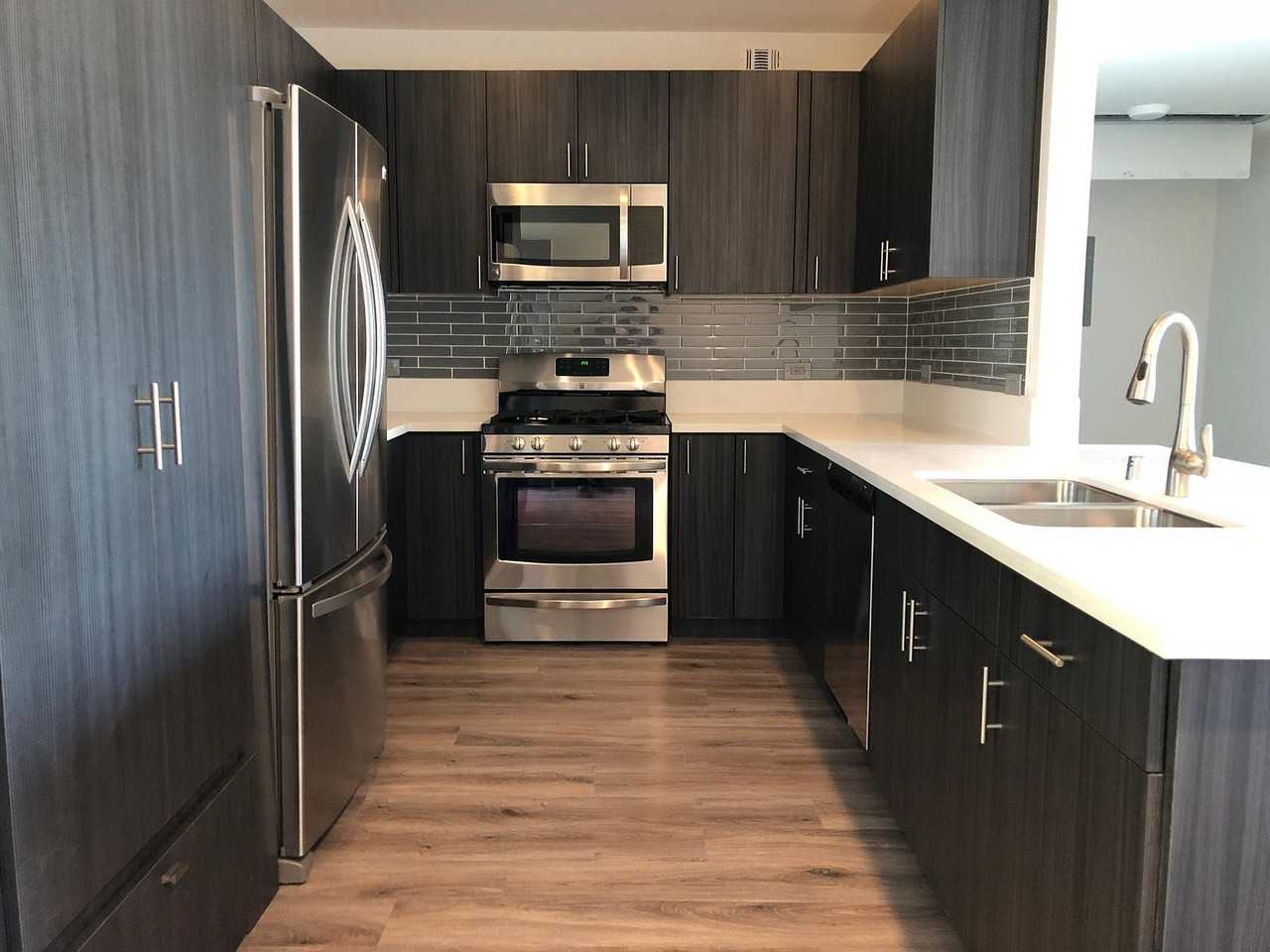 4814 Oakwood Avenue #6 - Photo 3 of 10