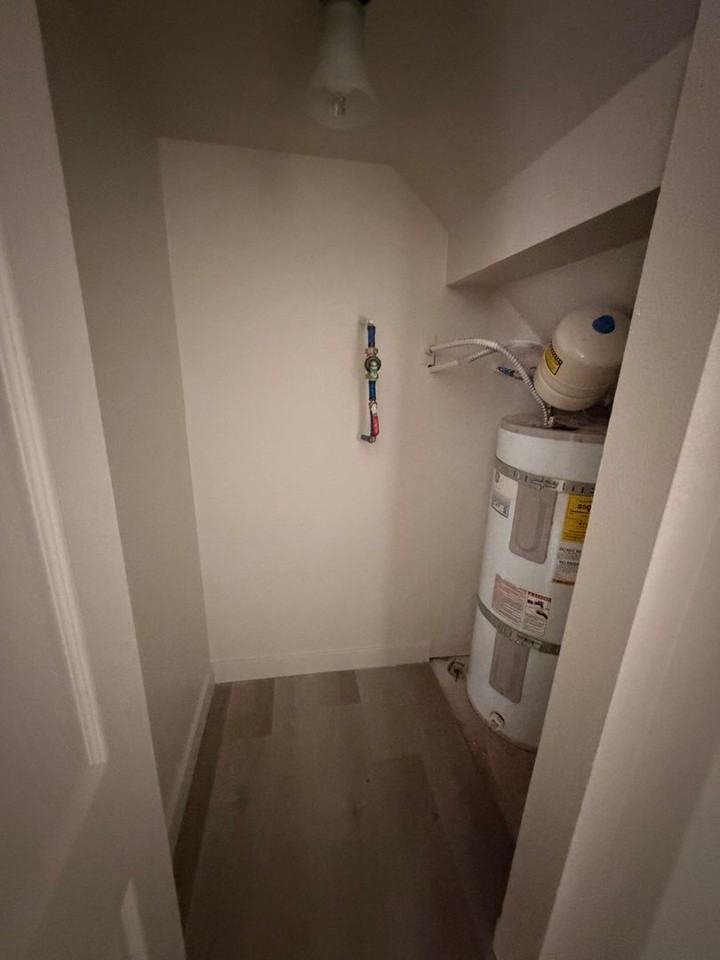 1150 W 360 N #7 - Photo 2 of 18
