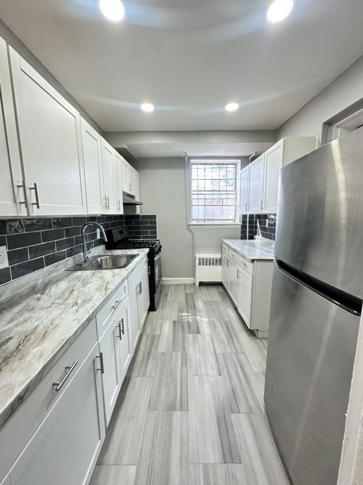 264-270 S Harrison St Bsmt #Bsmt - Photo 4 of 9