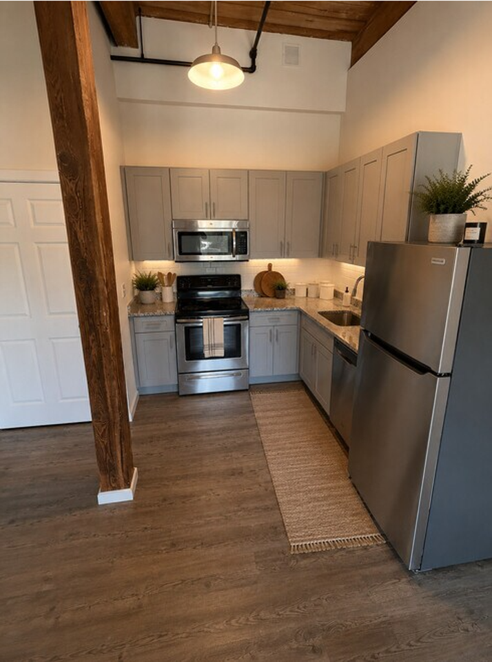Bella Vista Apartments - Photo 3 of 4