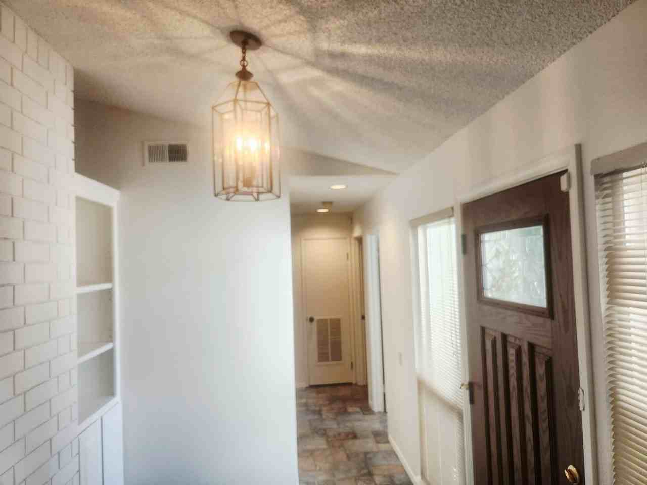 2913 Jade Cove Ct - Photo 3 of 30
