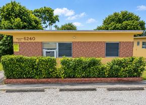 6240 Dewey St - Photo 1 of 1