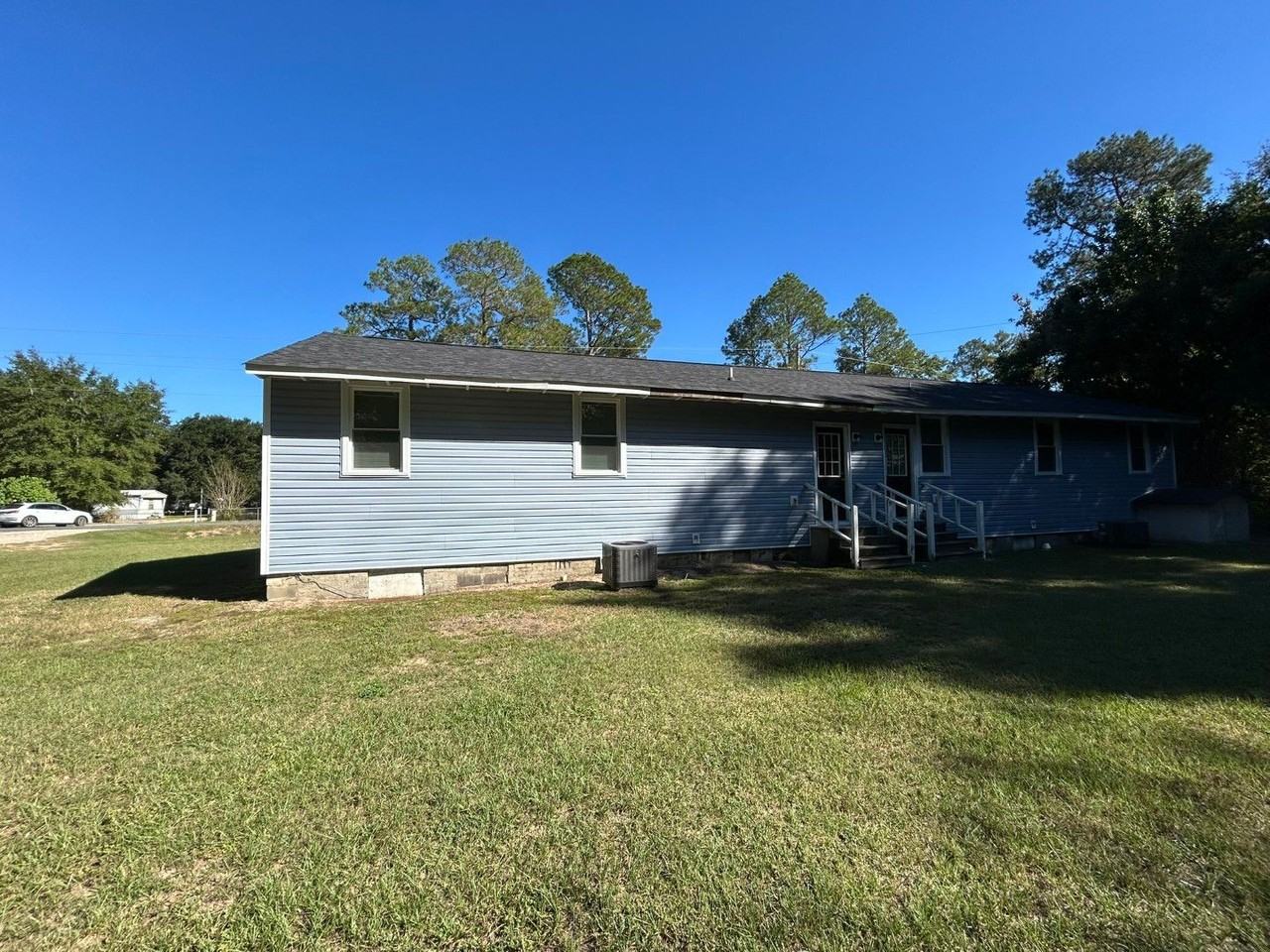 2480 Tindal Rd - Photo 2 of 15