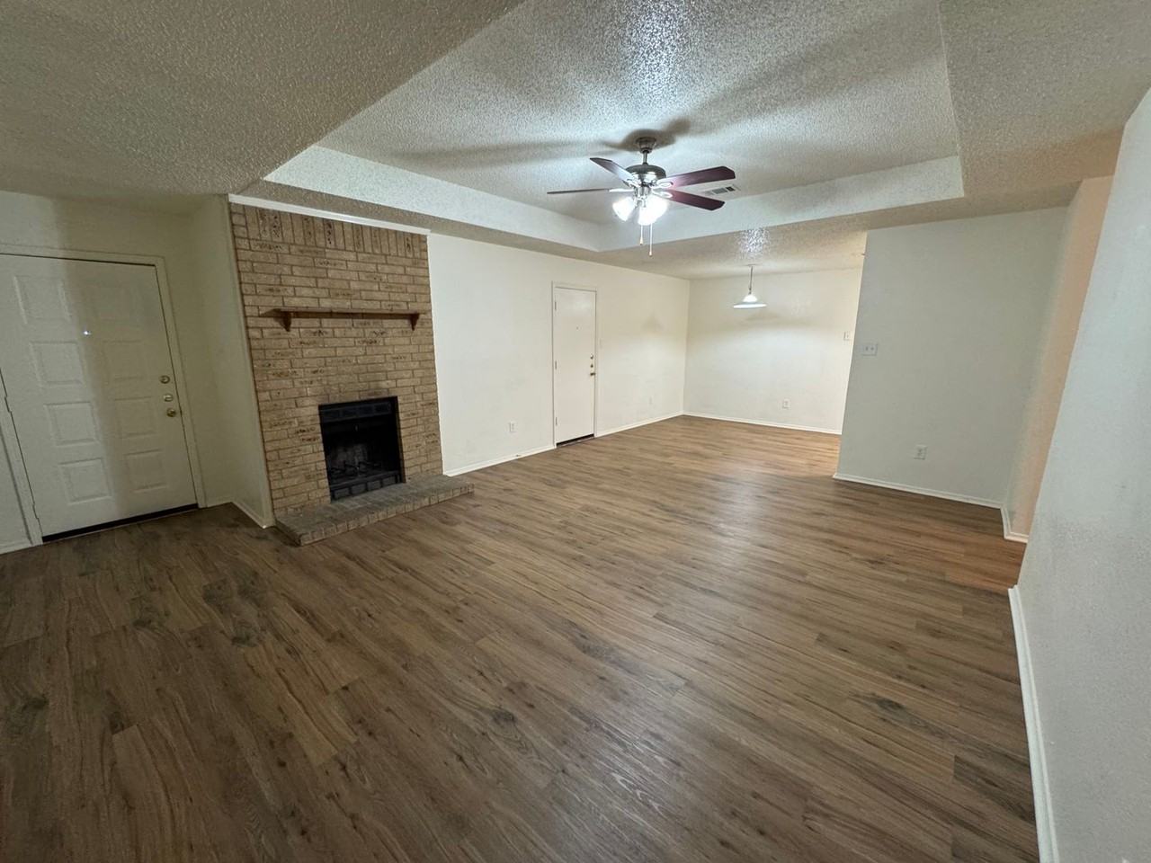 7524 April Ln - Photo 3 of 15