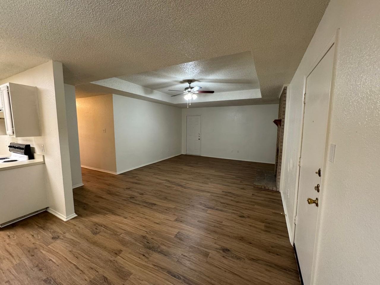 7524 April Ln - Photo 6 of 15