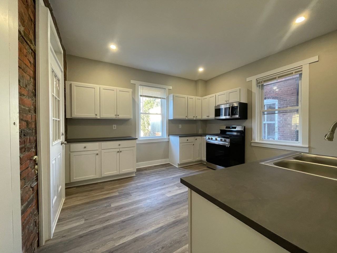 3013 N Washington St - Photo 7 of 15
