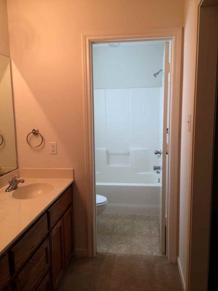 626 Park Ln - Photo 4 of 7