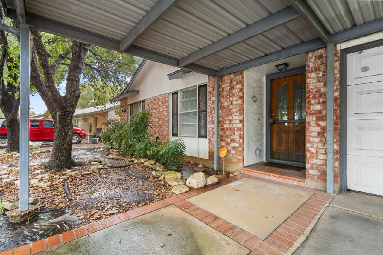 7710 Pipers View St - Photo 4 of 26
