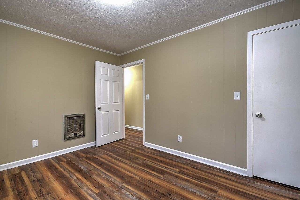 110 Ridgeview Dr - Photo 5 of 17