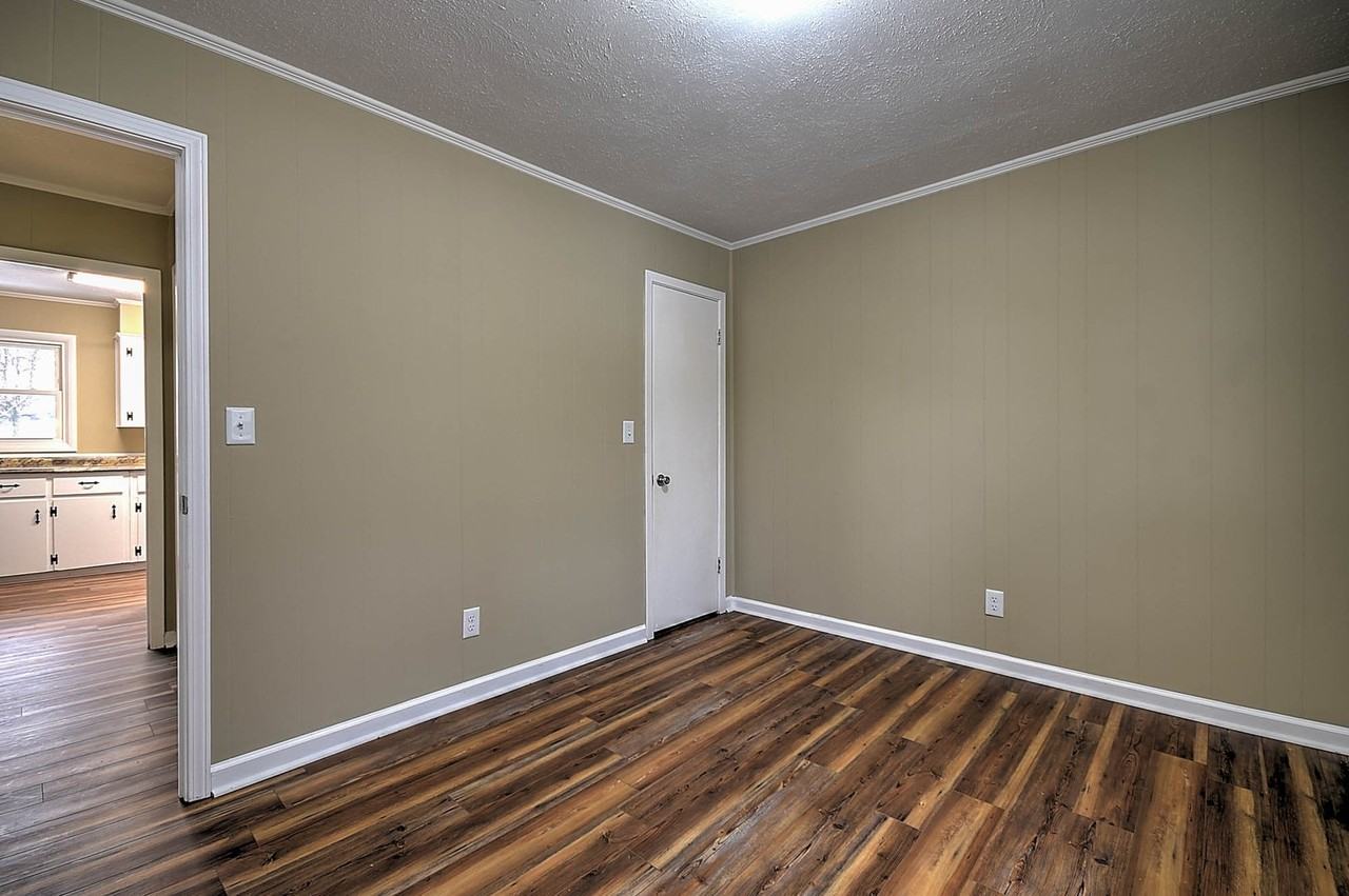 110 Ridgeview Dr - Photo 6 of 17