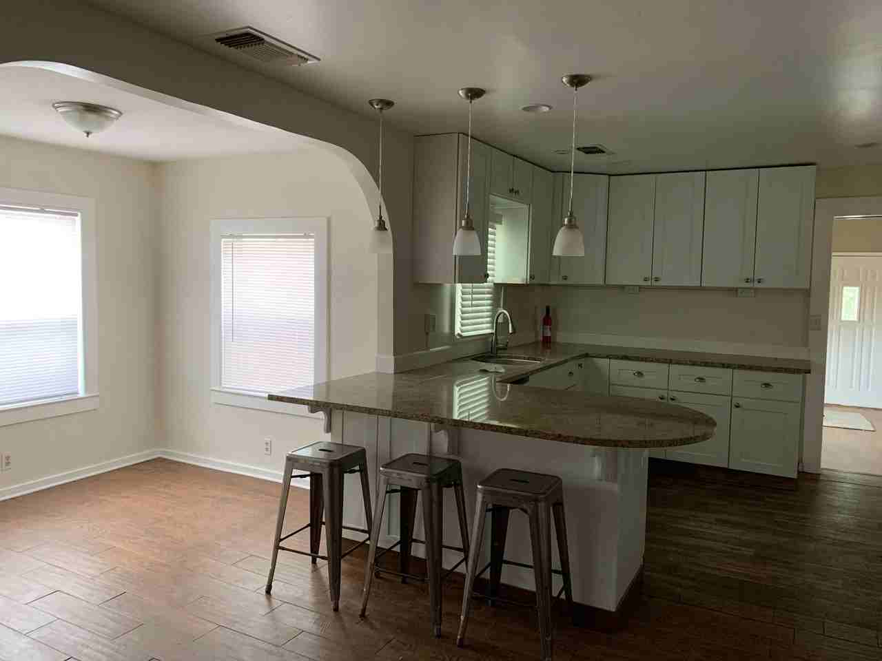 19609 E South Ave - Photo 3 of 17