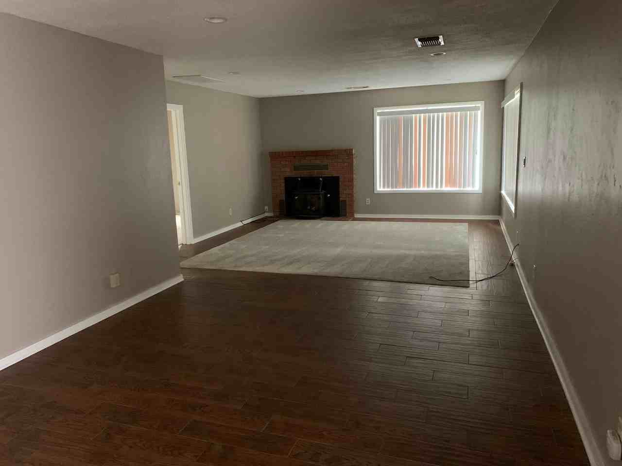 19609 E South Ave - Photo 6 of 17