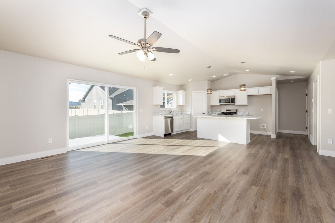 3140 Forbes Blvd - Photo 7 of 14