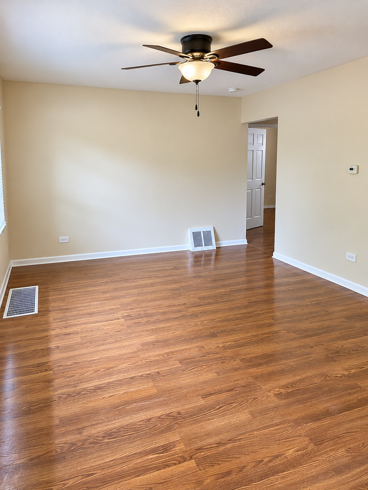 2800 N Pine St - Photo 3 of 12