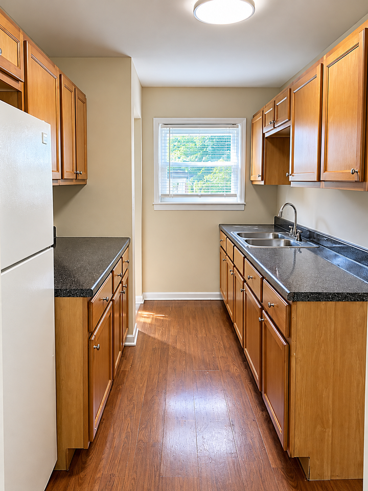2800 N Pine St - Photo 4 of 12