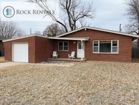 14 Detroit Dr - Photo 1 of 1
