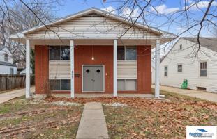 featured image of 805 805 - 807 S. Erie
