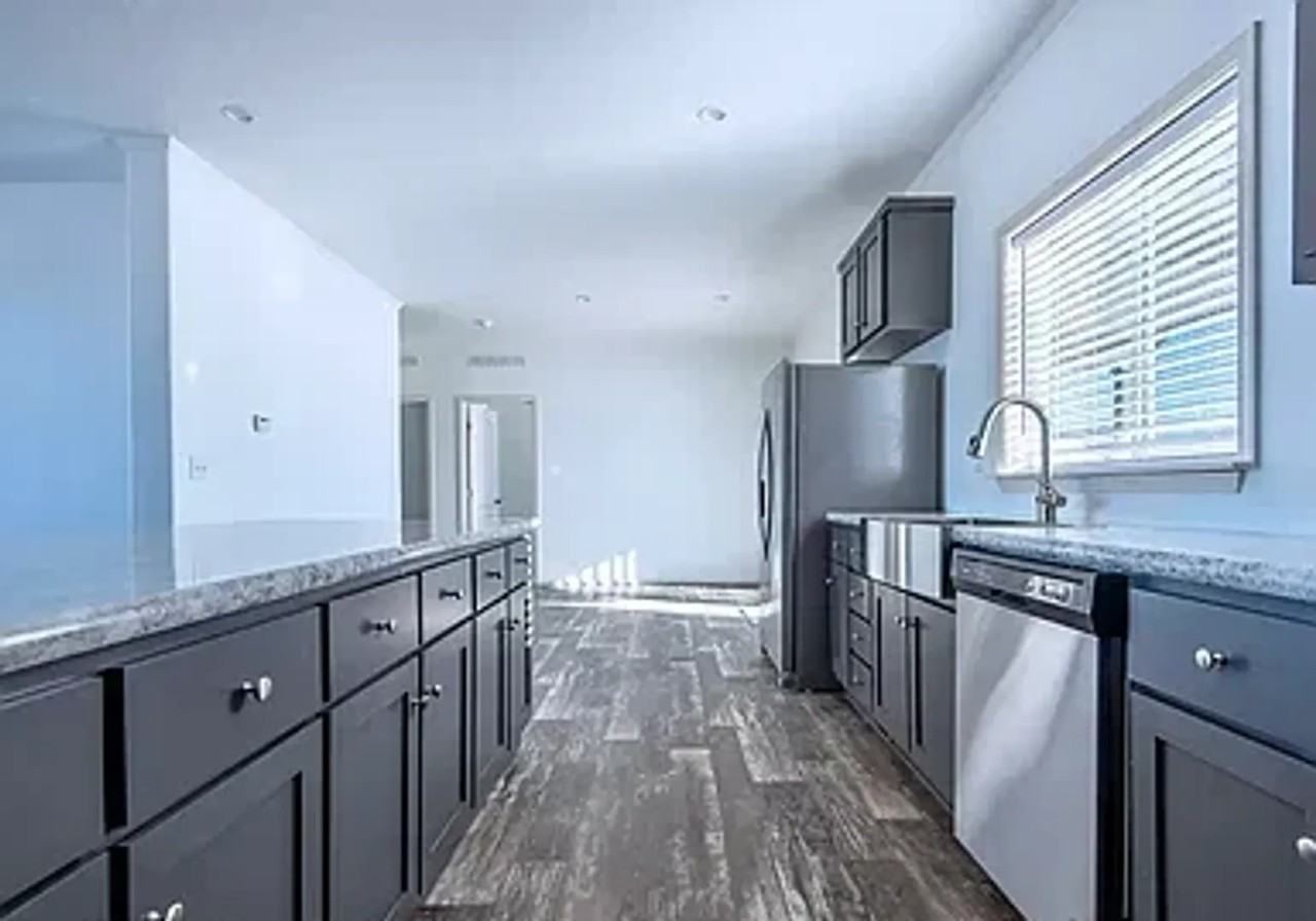931 Stone Crop Rd - Photo 6 of 21